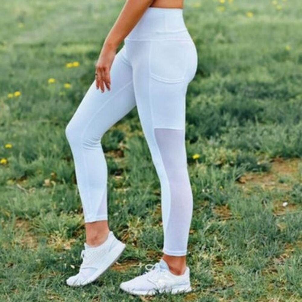 NWOT Aerie Move Mesh High-Waisted Legging Winter White Size Small